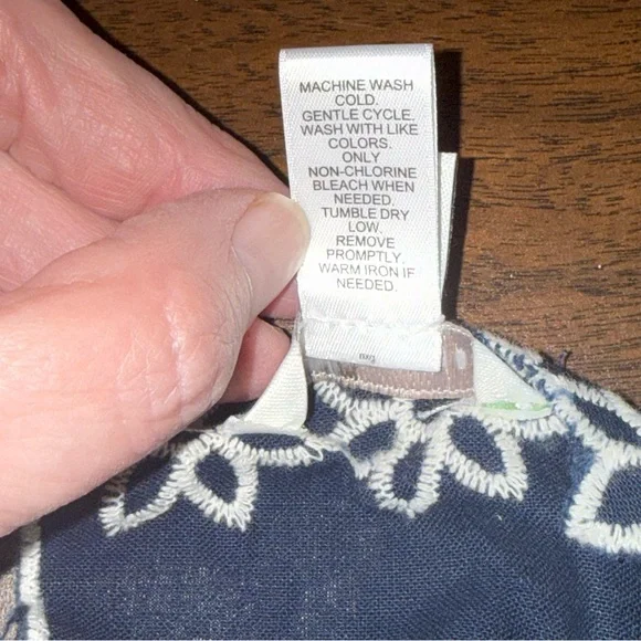 Cato Navy Boho Embroidered Floral Peasant Blouse Plus 26/28W - Picture 7 of 8